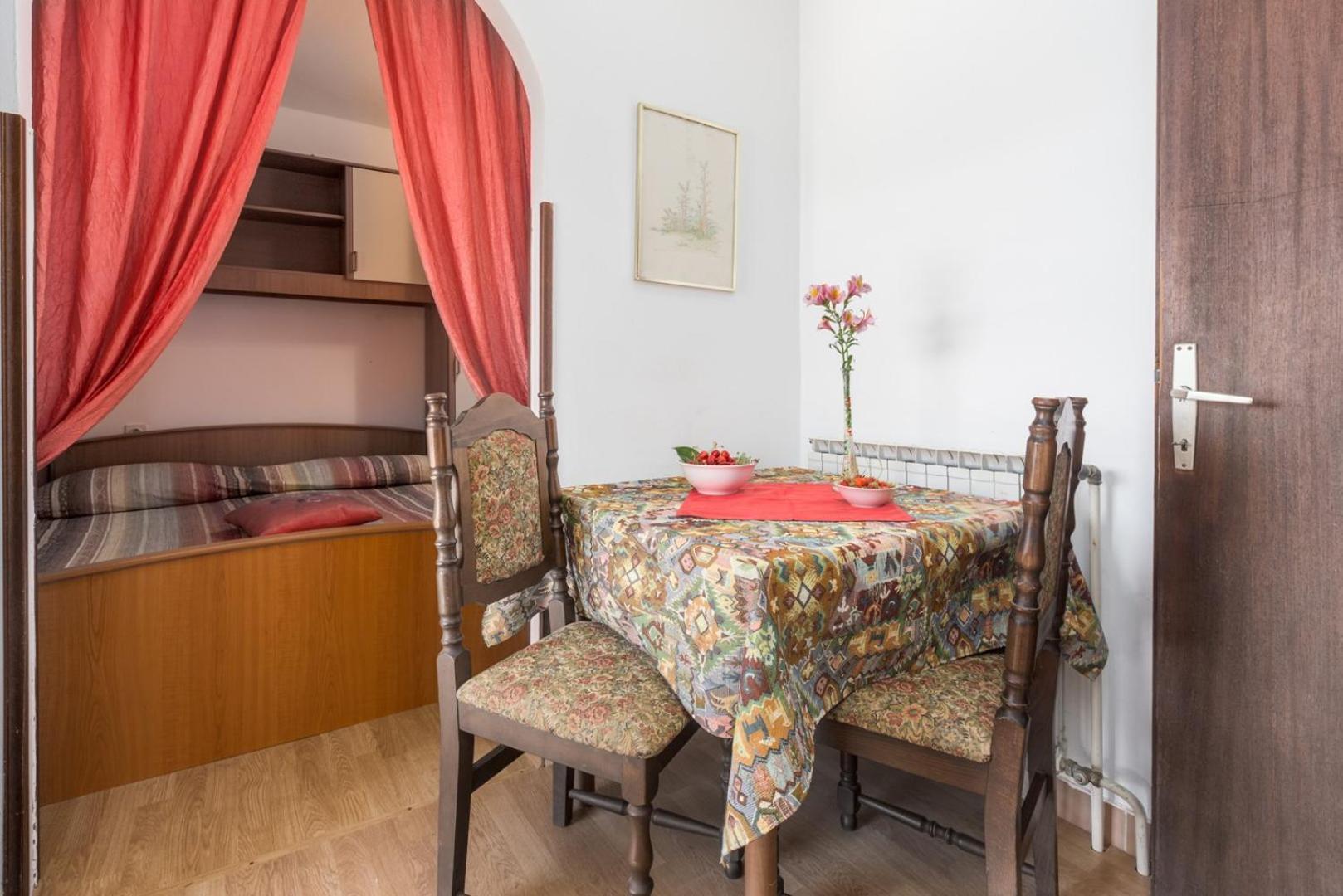 Anamarija Apartments Near The Beach And The Fantastic Adria Sea With Over 10 Small Islands Close By Funtana Exterior foto