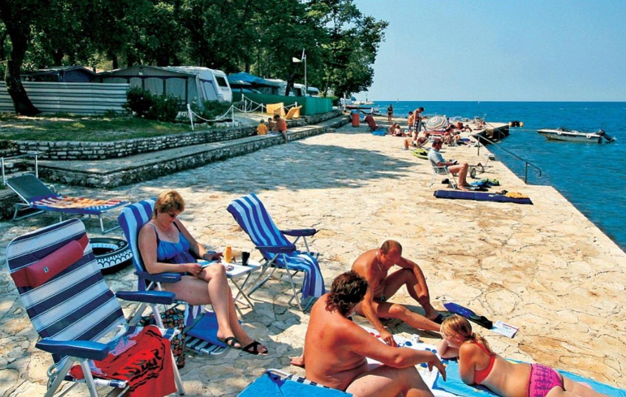 Anamarija Apartments Near The Beach And The Fantastic Adria Sea With Over 10 Small Islands Close By Funtana Exterior foto